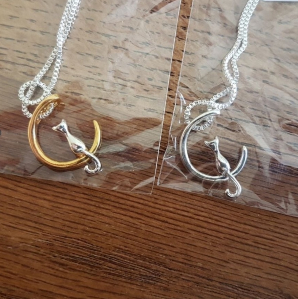 New Cat On Gold Crescent Moon Necklace - Picture 3 of 3